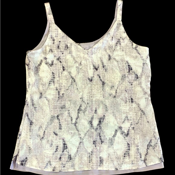 White House Black Market Shirt - Picture 6 of 12